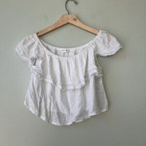 Taylor & Sage Womens White Ruffle Off-Shoulder Top M